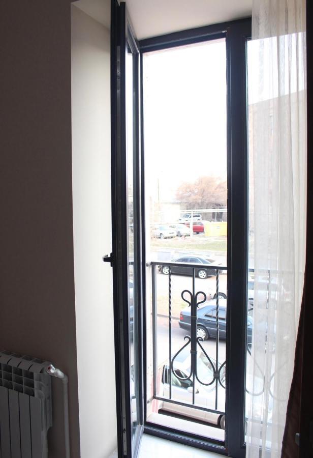 Appartement In Yerevan Bagian luar foto