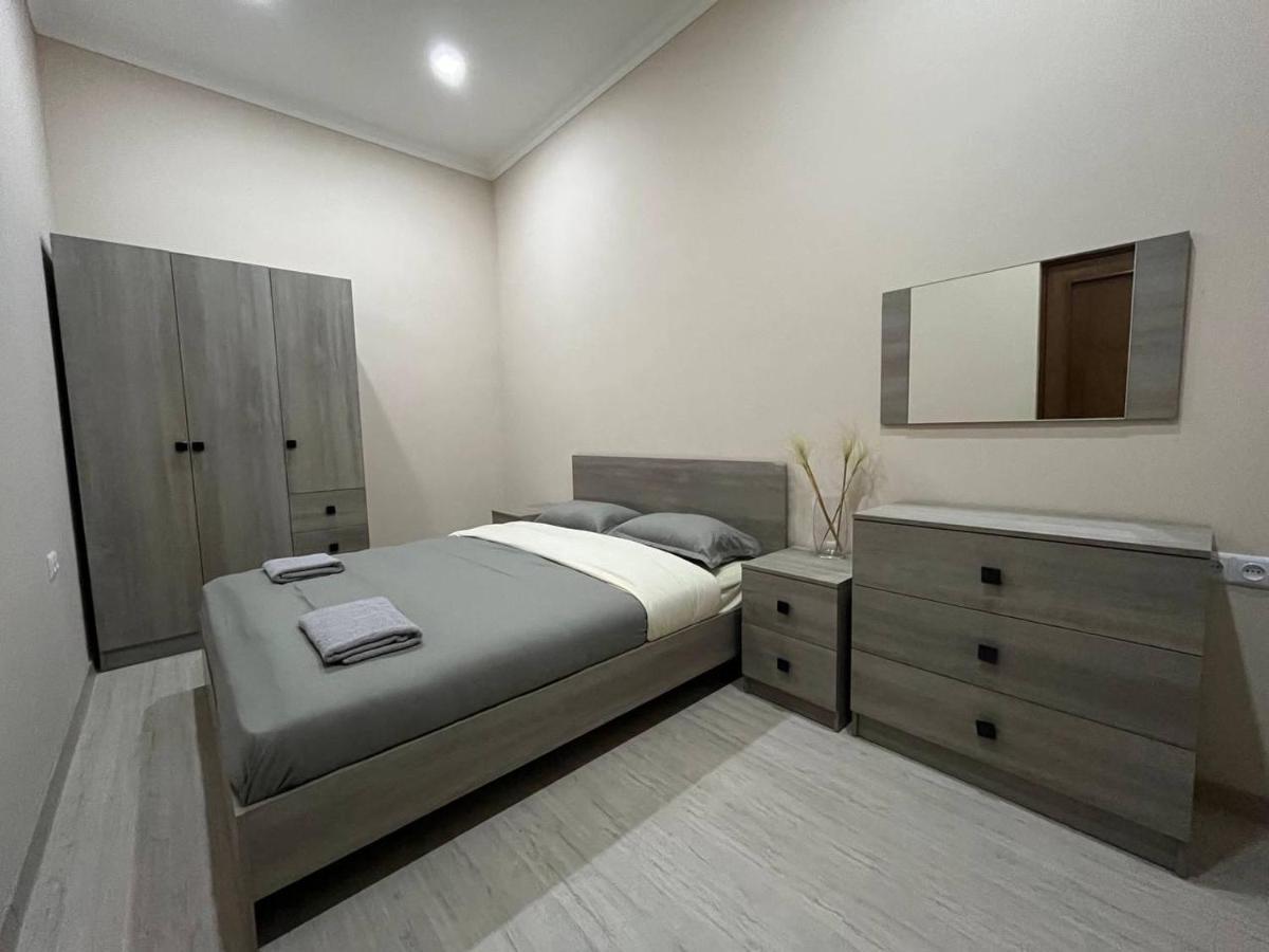Appartement In Yerevan Bagian luar foto